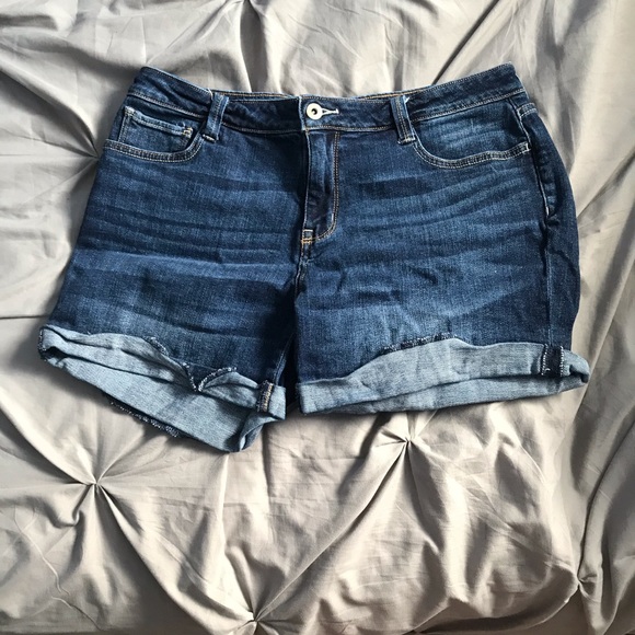 Jean shorts - Picture 4 of 5